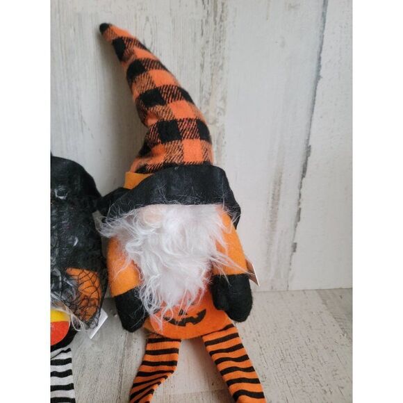 Halloween plush gnome Shelf sitting which candy corn set home decor - Picture 4 of 8